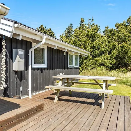 Holiday home Amazing In With Sauna Hirtshals
